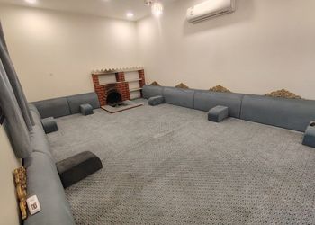 شاليه بجلسة خارجية وألعاب اطفال 