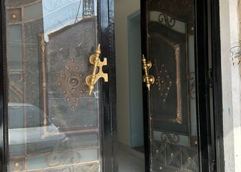 شقة بغرفة نوم وصالة مريحة 