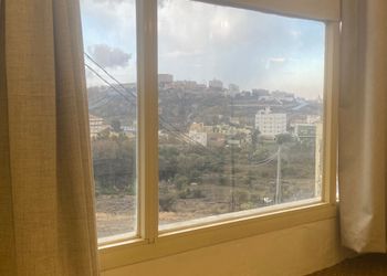 استراحة ومسطح اخضر 