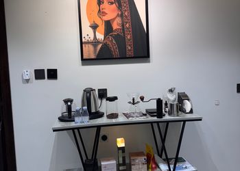 استديو بسرير ماستر