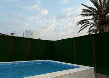 استراحة بمسبح خارجي وأجواء ممتعة 
