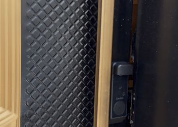 استديو هادئ بسرير ماستر 