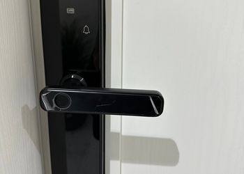 استديو بسرير ماستر