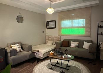 استديو بسرير فردي وجلسة 