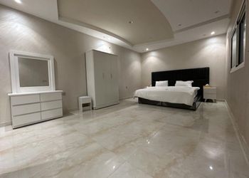 مزرعة 1 بجلسة مطلة على الجبل 