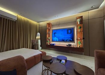 استديو بسرير ماستر ودخول ذاتي