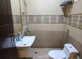 استديو هادئ بسرير ماستر 
