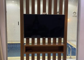 شاليه بغرفة نوم مطلة على المسبح 