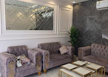 شاليه بمسطح اخضر وجلسة خارجية