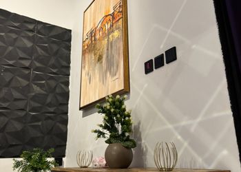 شاليه بمسطح اخضر