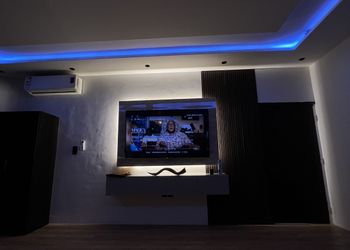 استديو فاخر وهادئ بدخول ذكي