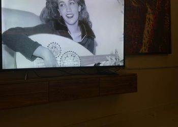 استديو بسرير ماستر وجلسة جانبية 