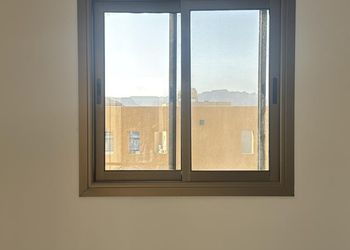 استديو بسرير ماستر