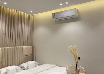 استديو بدخول ذاتي