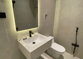 استديو بسرير ماستر وجلسة جانبية 