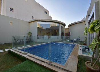 شاليه بركن شواء ,,مسطح اخضر, 