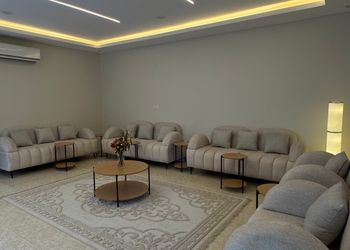 شاليه بمسطح اخضر