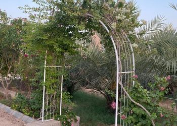 مزرعة بجلسة خارجية وبأجواء ريفية