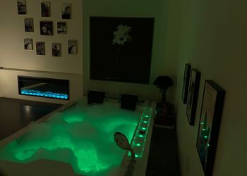 شقة بطابع مختلف وتصميم هادئ