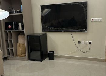 شقة بصالة وغرفة نوم