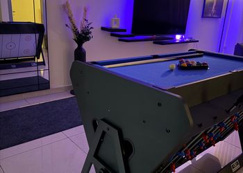 شقة واسعة بدخول ذاتي