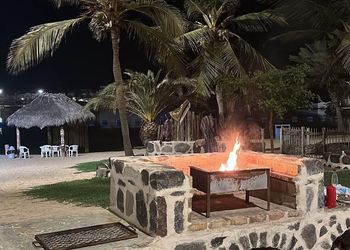 شقة بجلسة مطلة على البحر 