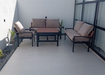 شاليه بغرفتين نوم و جلسة خارجية