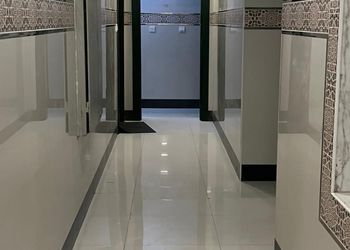 استديو بسرير ماستر وجلسة 