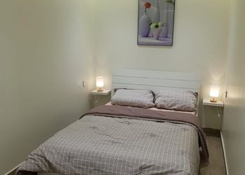 استديو بصالة ودخول ذاتي