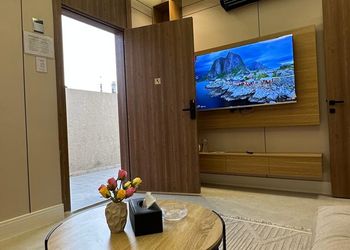 شقة بغرفة معيشة وغرفة نوم 