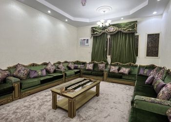 شقة هادئة بصالة وغرفتين نوم 