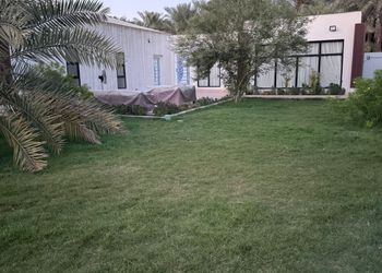 استراحة بمجلس واسع وجلسة خارجية