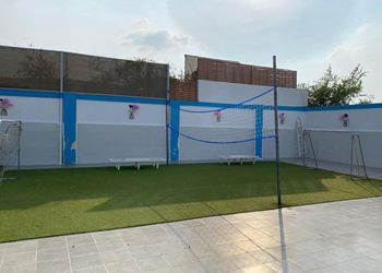 استراحة بجلسة خارجية و مجلس