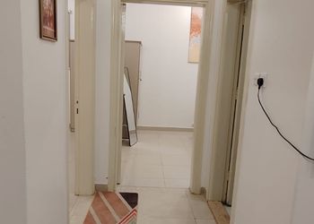 شقة بغرفتين نوم وصالة