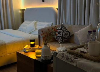 استديو هادئ بسرير ماستر 