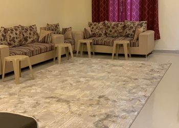 استراحة بمجلس بإطلالة على الجبل