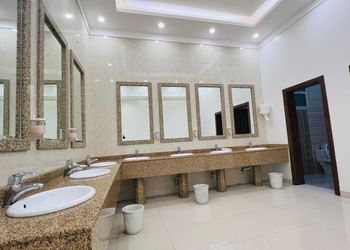 استراحة بملعب كرة قدم