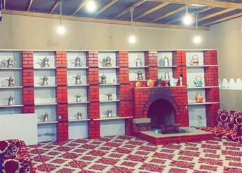 مزرعة ببيت شعر وجلسة خارجية