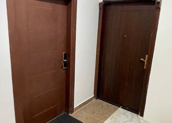استديو بأثاث مريح وفاخر
