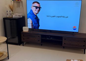شقة بصالة وغرفة نوم