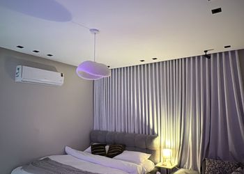 استديو بسرير ماستر