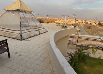 شاليه بمجلس وجلسة خارجية 