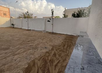 شاليه بمسبح داخلي ومجالس انيقة