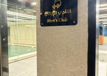شقة بغرف نوم وصالة 