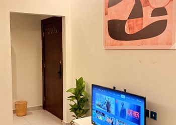 استديو بسرير ماستر ودخول ذاتي