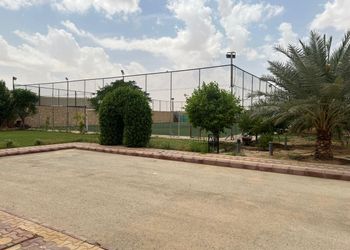 مزرعة بمناظر خلابة وجلسات خارجية 