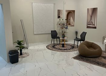 استديو هادئ بسرير ماستر 