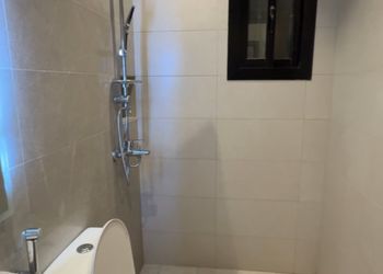 استديو هادئ بسرير ماستر