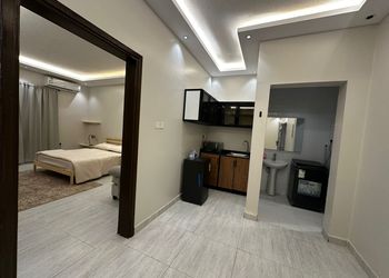 استديو بسرير ماستر ودخول ذاتي