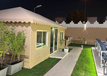 استراحة بمسطح اخضر